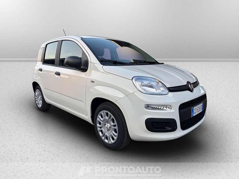 Nuova Fiat Panda Pop 69 CV (50 kW) 2025 Bianco gelato Utilitaria