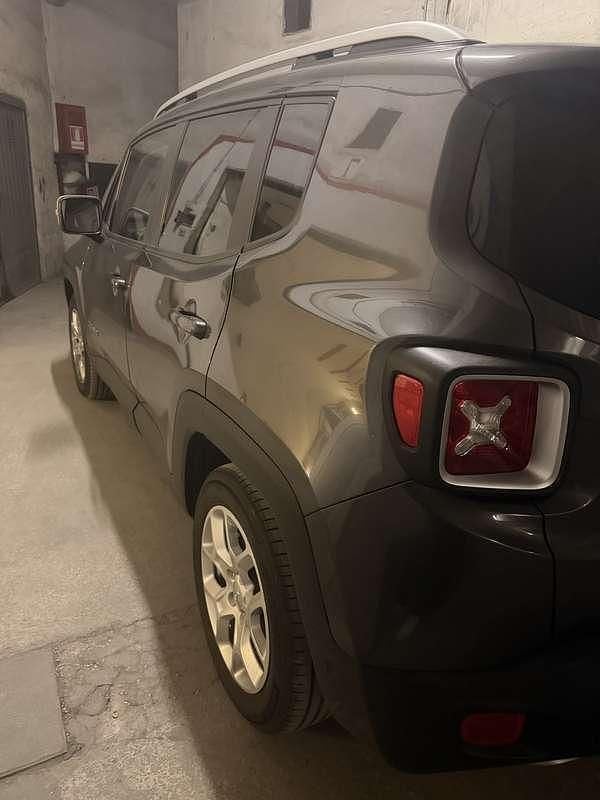 Usata Jeep Renegade Limited 120 CV (88 kW) 2017 SUV