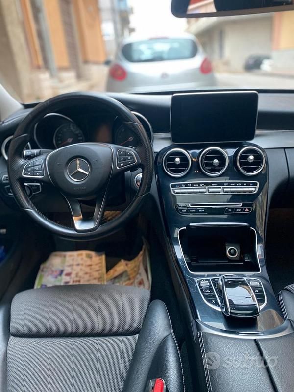 Usata Mercedes C220 Premium 170 CV (125 kW) 2016 Grigio Berlina