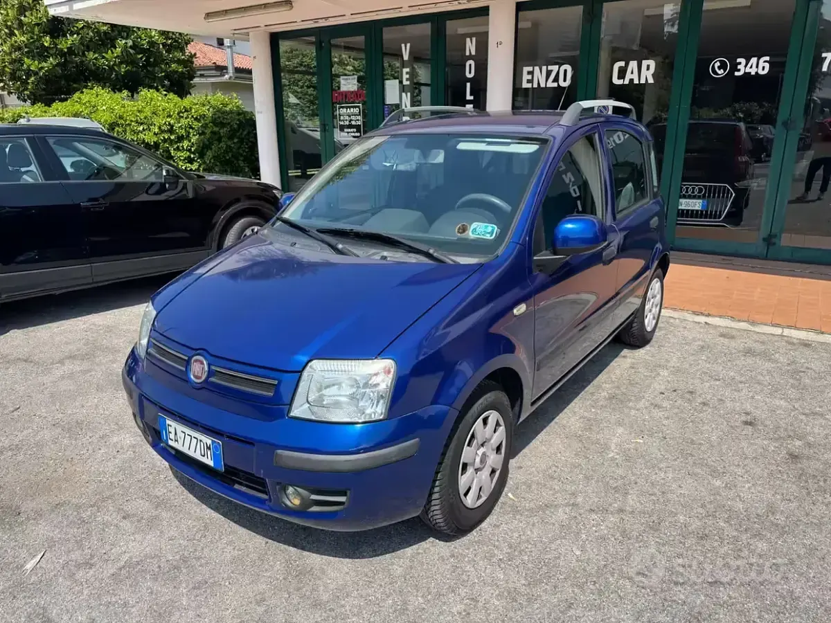 Usata Fiat Panda Dynamic 60 CV (44 kW) 2011 Blu Utilitaria