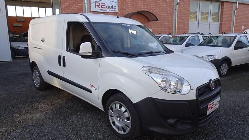 Usata Fiat Doblò 95 CV (69 kW) 2015 Bianco Monovolume