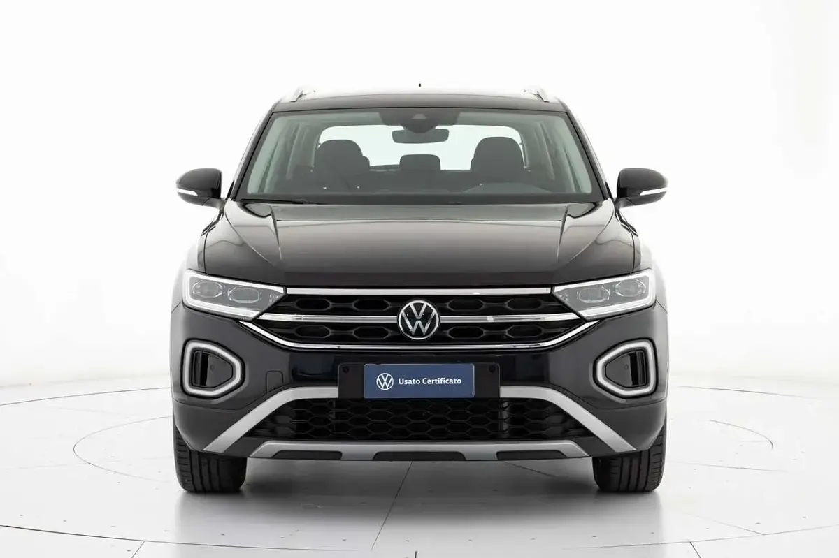 Usata VW T-Roc Style 116 CV (85 kW) 2025 Nero SUV