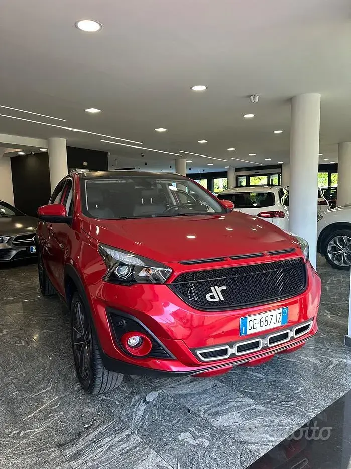 Usata DR F35 149 CV (109 kW) 2022 Rosso SUV