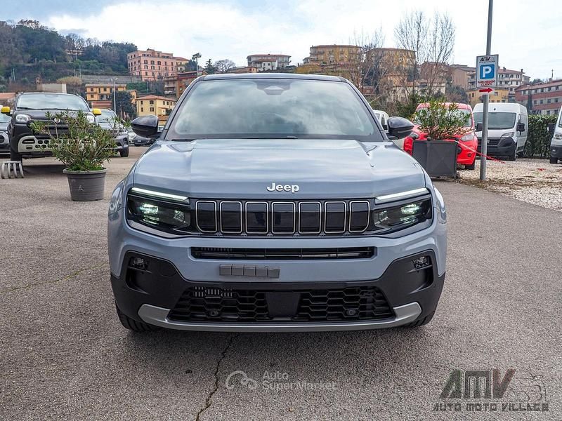 Nuova Jeep Avenger Summit 101 CV (74 kW) 2026 Rosso SUV