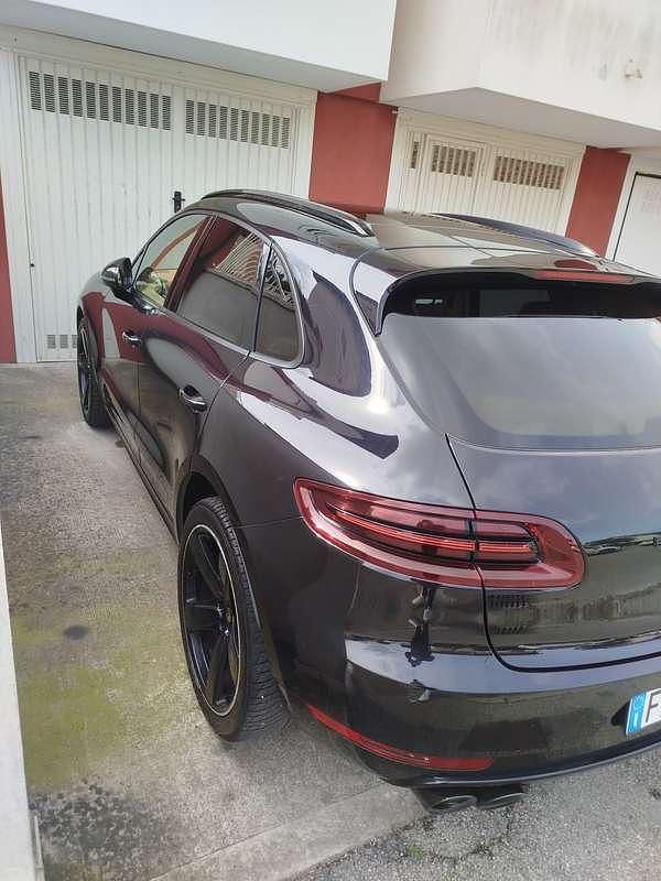 Usata Porsche Macan 258 CV (189 kW) 2015 Nero SUV