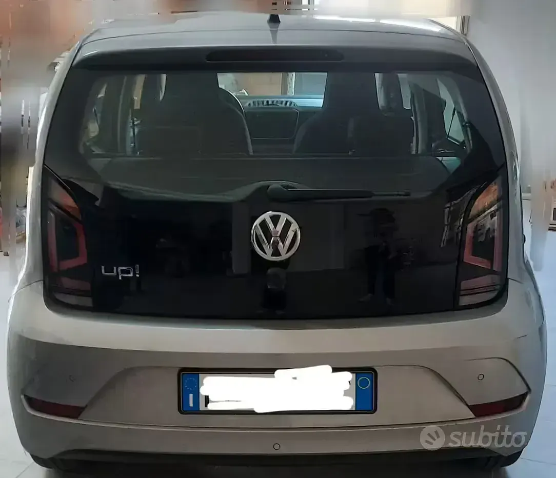 Usata VW up! 60 CV (44 kW) 2019 Grigio Utilitaria