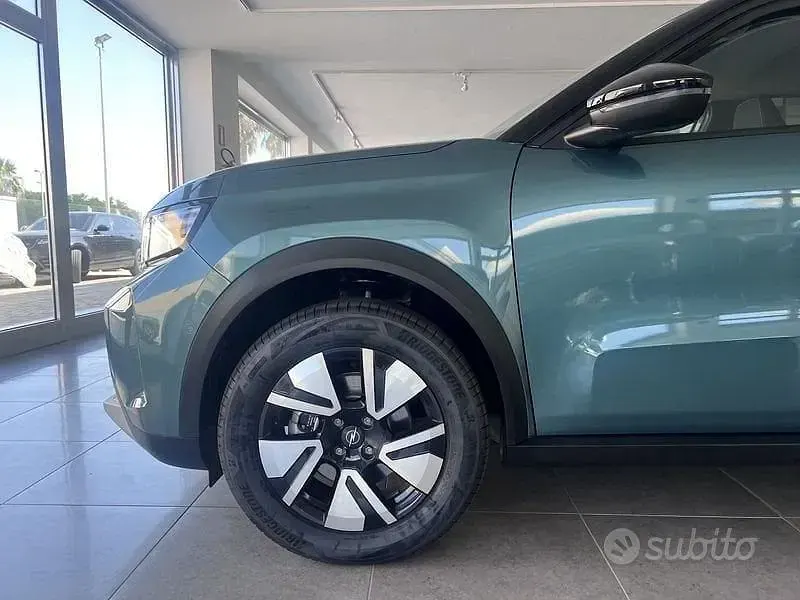 Nuova Opel Frontera 145 CV (106 kW) 2026 Verde SUV