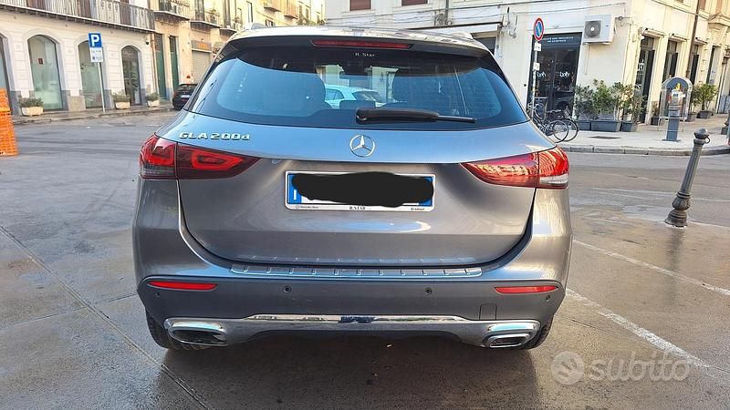 Usata Mercedes GLA200 2020 Grigio SUV