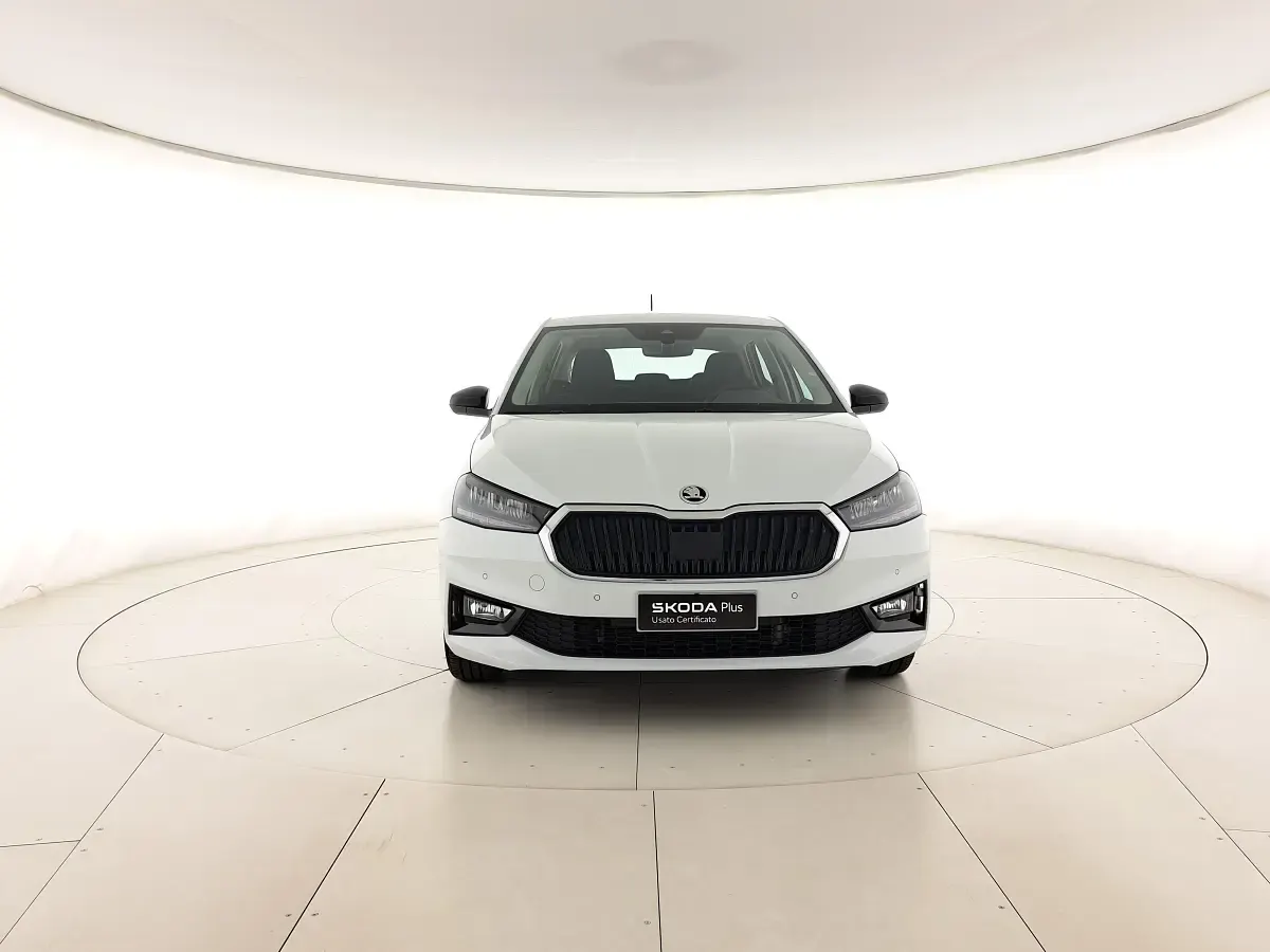 Usata Skoda Fabia 95 CV (69 kW) 2025 Bianco luna metallizzato Utilitaria