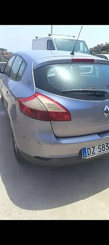 Usata Renault Mégane III Dynamique 110 CV (80 kW) 2010 Berlina