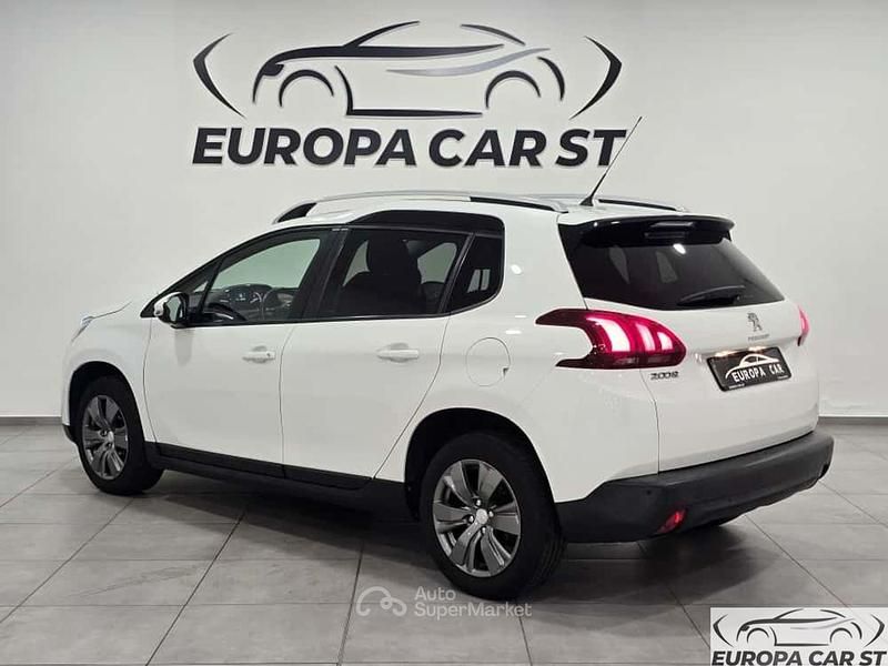 Usata Peugeot 2008 Allure 102 CV (75 kW) 2019 Bianco SUV