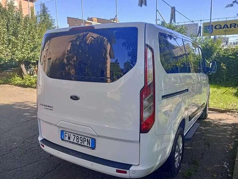 Usata Ford Tourneo Custom Trend 131 CV (96 kW) 2019 Bianco Furgone