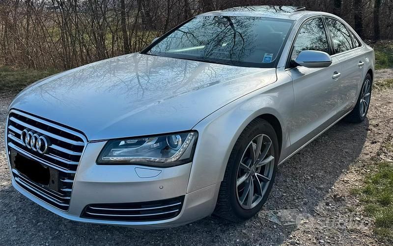 Usata Audi A8 250 CV (183 kW) 2011 Grigio Berlina