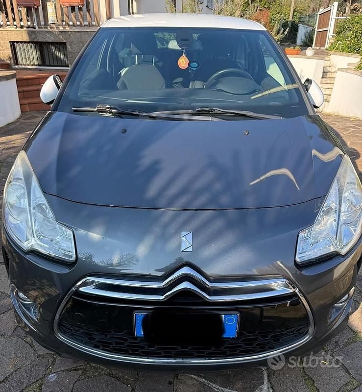 Usata 2015 DS Automobiles DS3 Due volumi | 7500 € (Buon prezzo) - Immagine 1/4