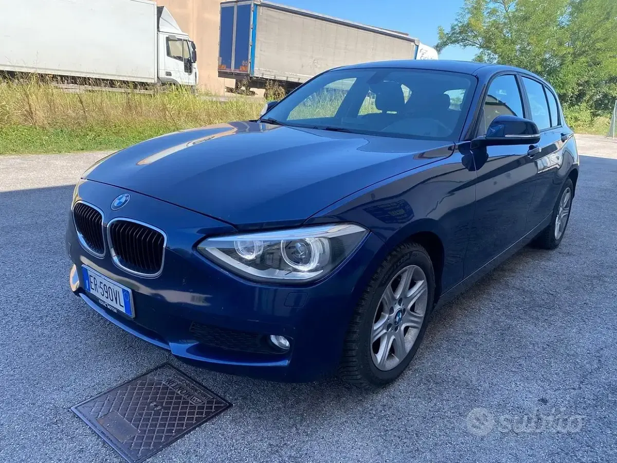 Usata BMW 116 Efficient Dynamics 116 CV (85 kW) 2013 Blu Utilitaria