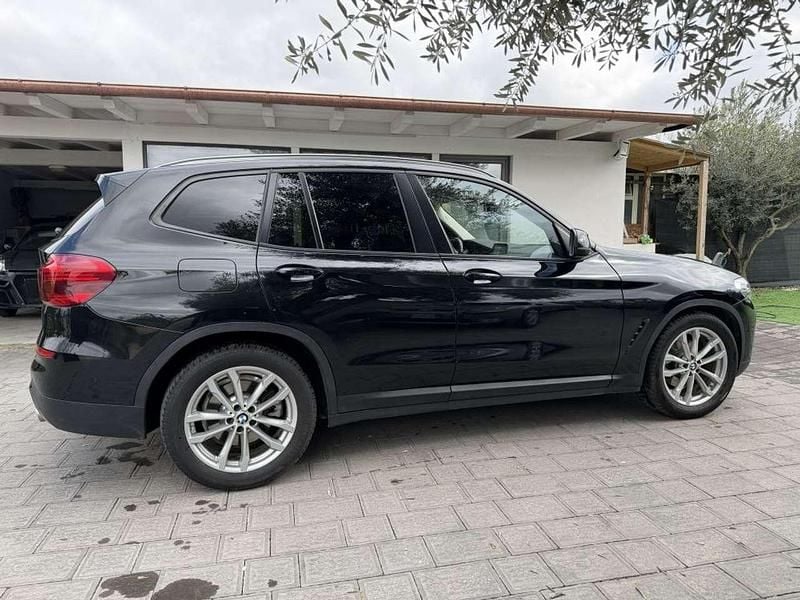 Usata BMW X3 Luxury Line 150 CV (110 kW) 2021 Nero metallizzato SUV