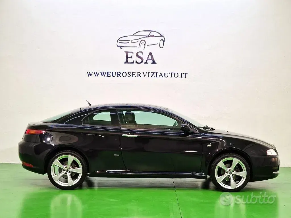 Usata Alfa Romeo GT Distinctive 150 CV (110 kW) 2007 Nero Coupé
