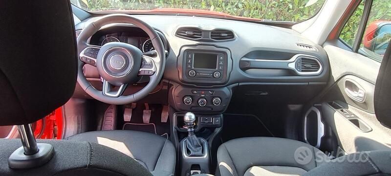 Usata Jeep Renegade Longitude 120 CV (88 kW) 2020 Rosso SUV