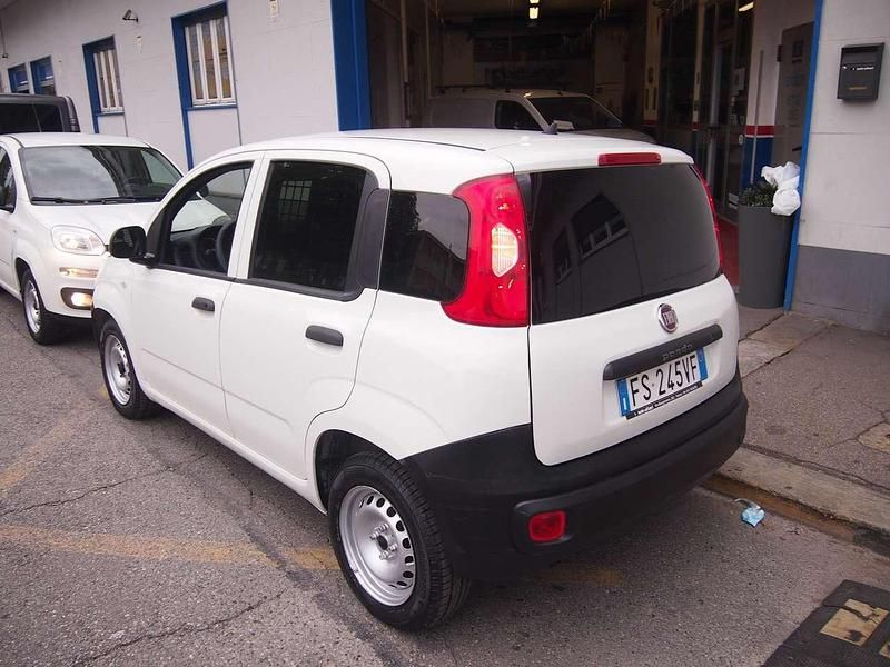 Usata Fiat Panda 69 CV (50 kW) 2018 Bianco Furgone