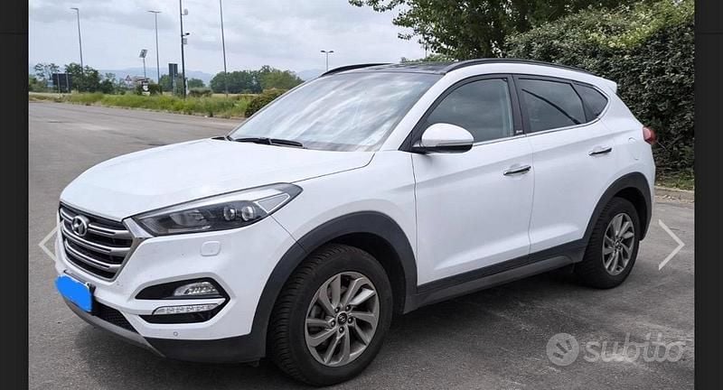 Bianco Usata 2016 Hyundai Tucson Xpossible SUV | 12.000 € (Ottimo prezzo) - Immagine 1/4