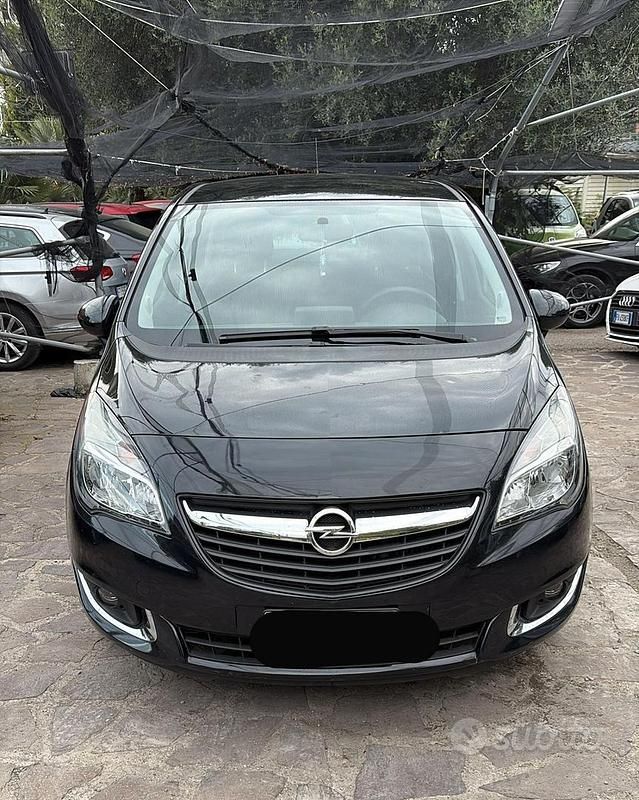 Nero Usata 2014 Opel Meriva Cosmo Monovolume | 4990 € (Buon prezzo) - Immagine 1/4