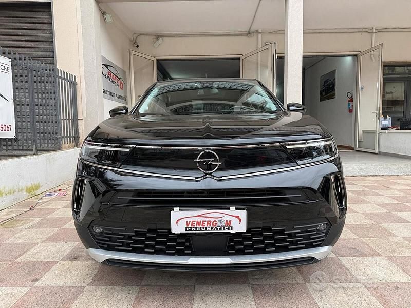 Usata Opel Mokka X Elegance 110 CV (80 kW) 2022 Nero SUV