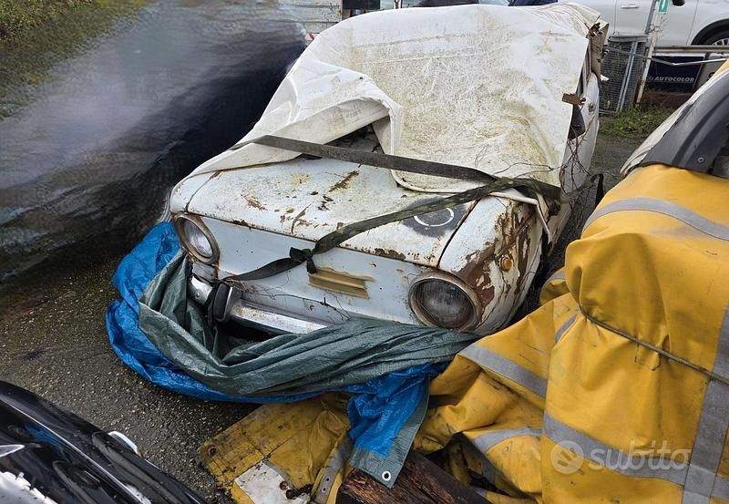 Usata Fiat 850 1960 Bianco Utilitaria