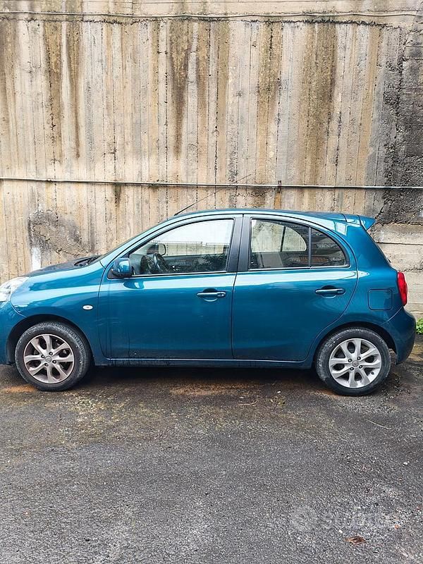 Usata Nissan Micra 2014 Blu Berlina