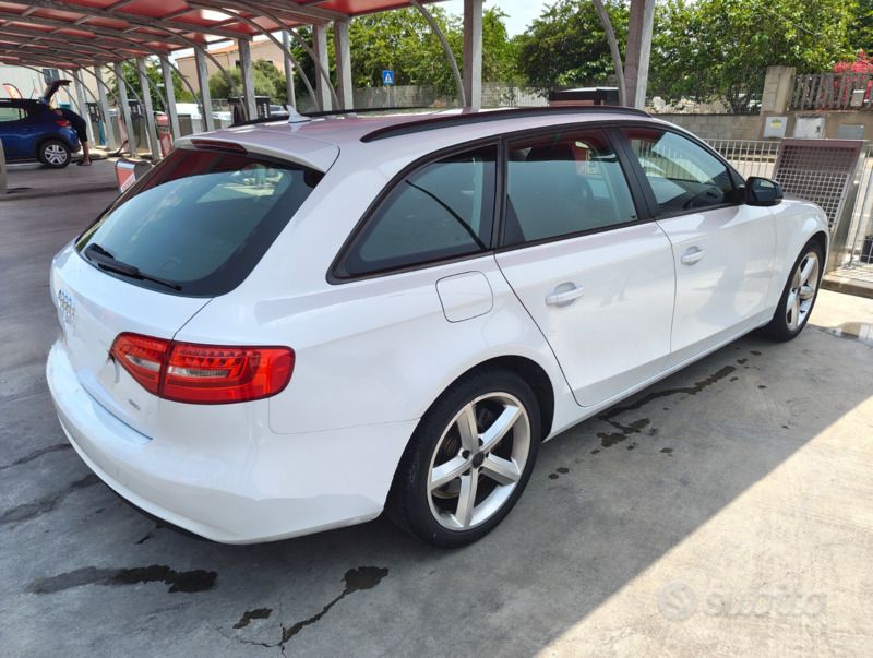Usata Audi A4 177 CV (130 kW) 2014 Bianco Station wagon