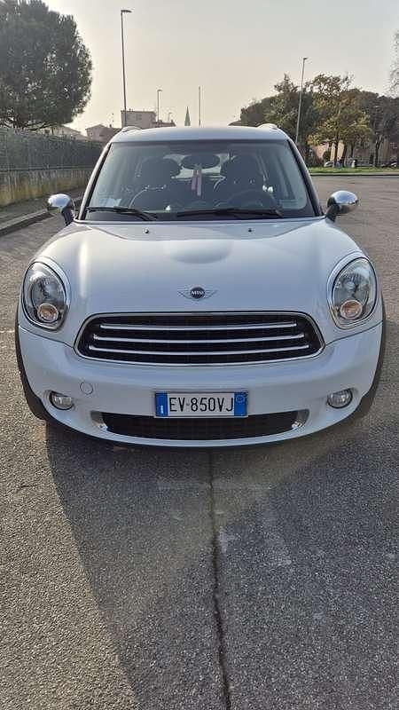 Usata Mini One D Countryman 90 CV (66 kW) 2014 Bianco SUV