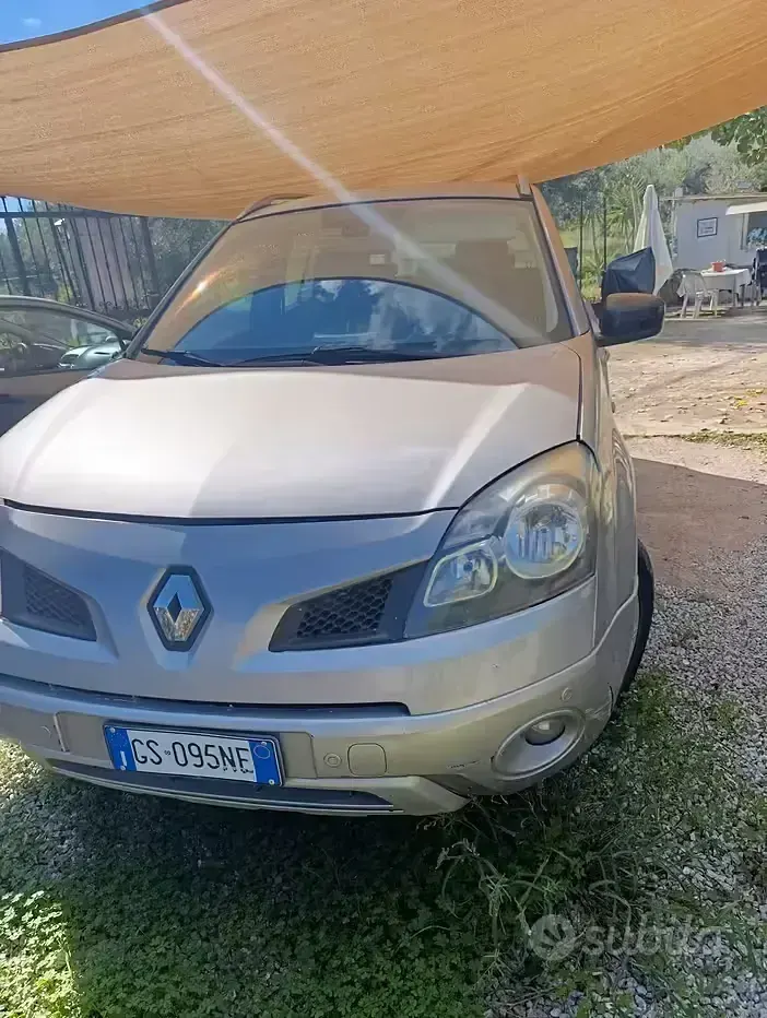 Usata Renault Koleos 150 CV (110 kW) 2008 Grigio SUV