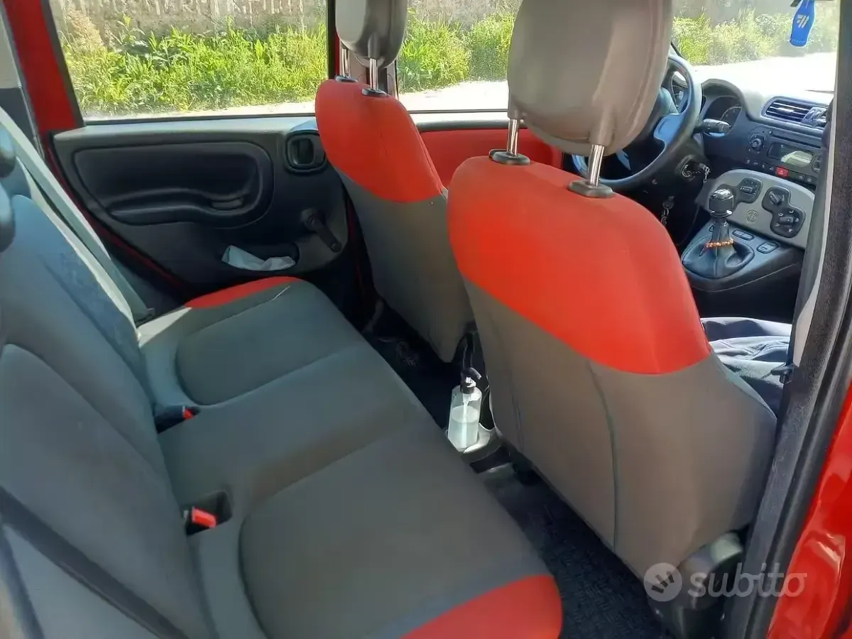 Usata Fiat Panda 69 CV (50 kW) 2015 Rosso Utilitaria