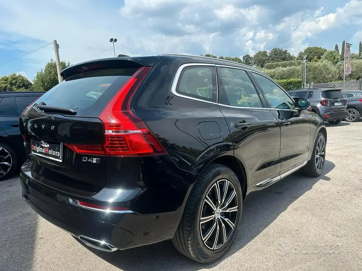 Usata Volvo XC60 Inscription 190 CV (139 kW) 2019 Nero SUV