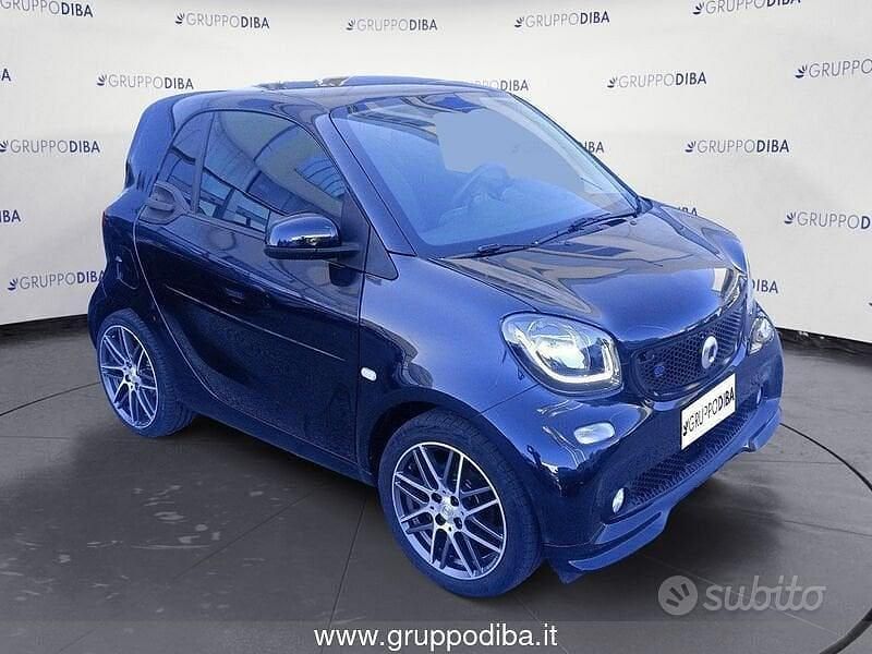 Usata Smart ForTwo Electric Drive Brabus 60 kW (82 CV) 2019 Blu Berlina