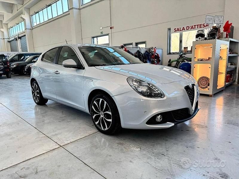 Usata Alfa Romeo Giulietta Business 120 CV (88 kW) 2016 Utilitaria
