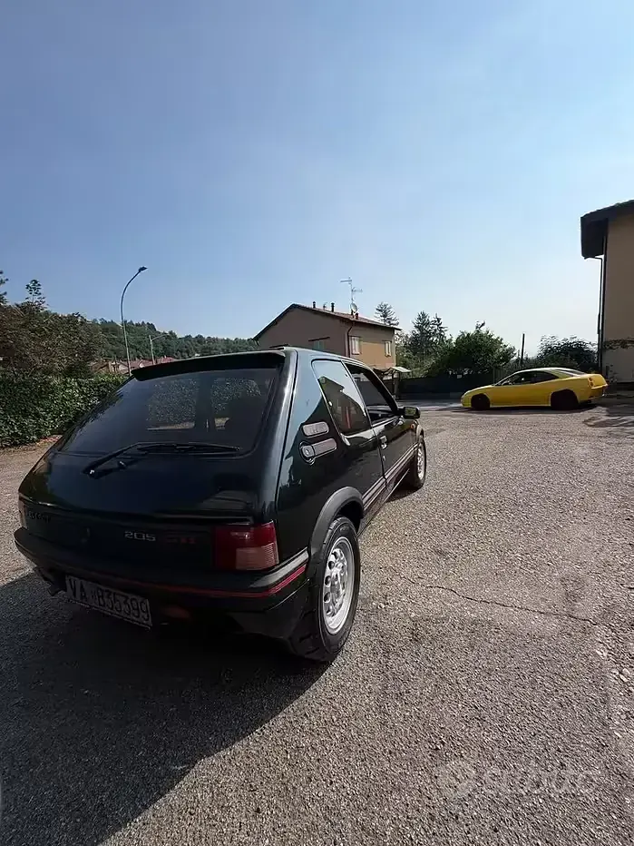Usata Peugeot 205 GTi 113 CV (83 kW) 1990 Berlina