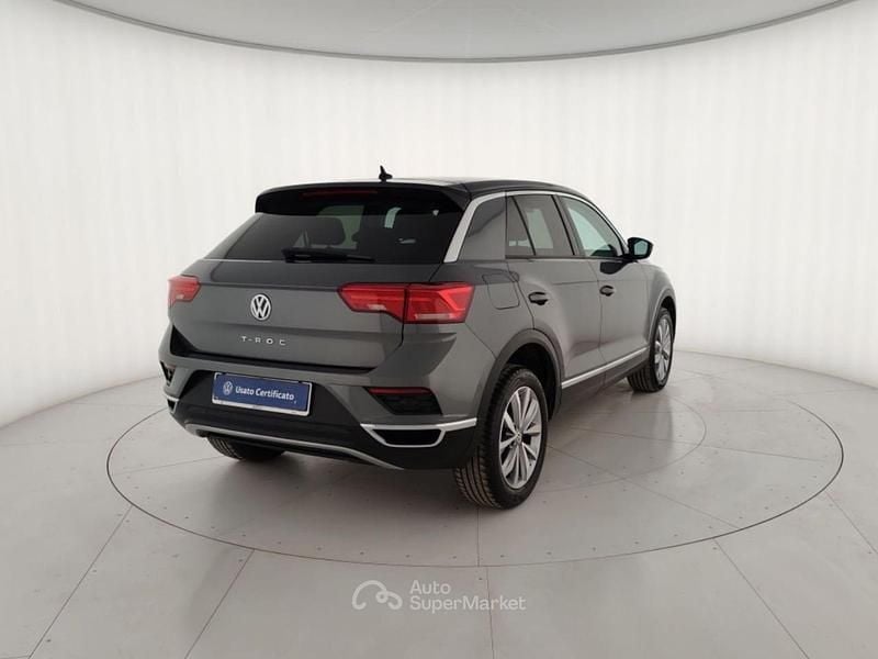 Usata VW T-Roc Style 116 CV (85 kW) 2020 Grigio metallizzato SUV