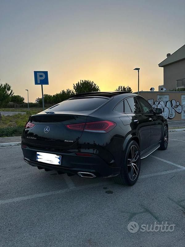 Nero Usata 2022 Mercedes GLE350 Premium Plus Coupé | 66.000 € - Immagine 1/4