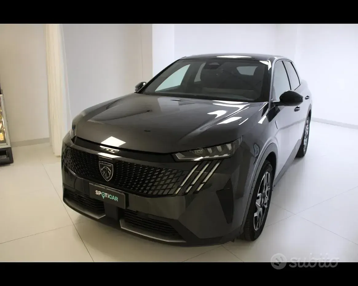 Usata Peugeot 3008 GT 136 CV (100 kW) 2025 Grigio SUV
