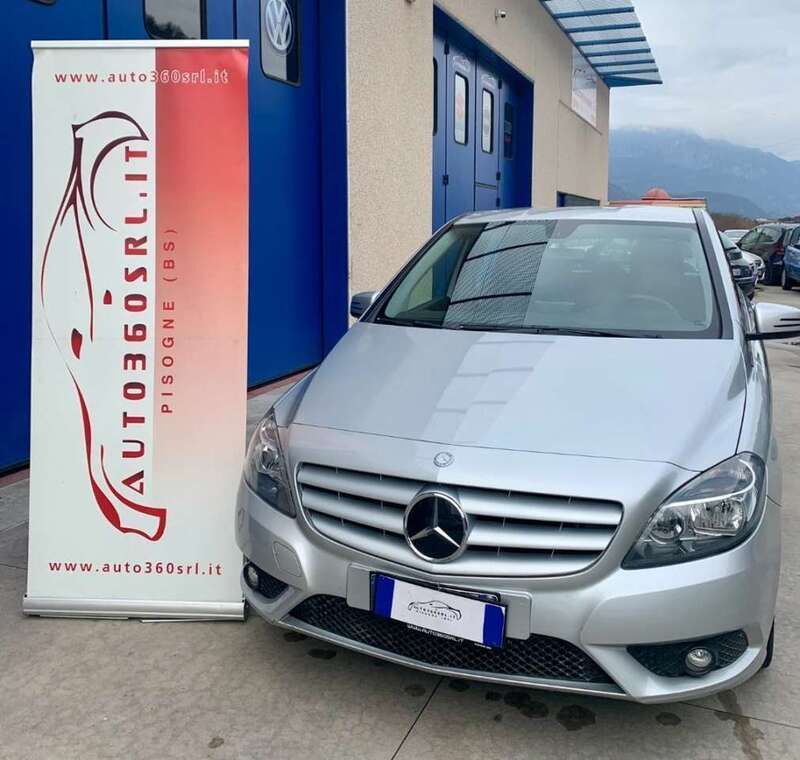 Usata Mercedes B180 Executive 109 CV (80 kW) 2012 Argento metallizzato Monovolume