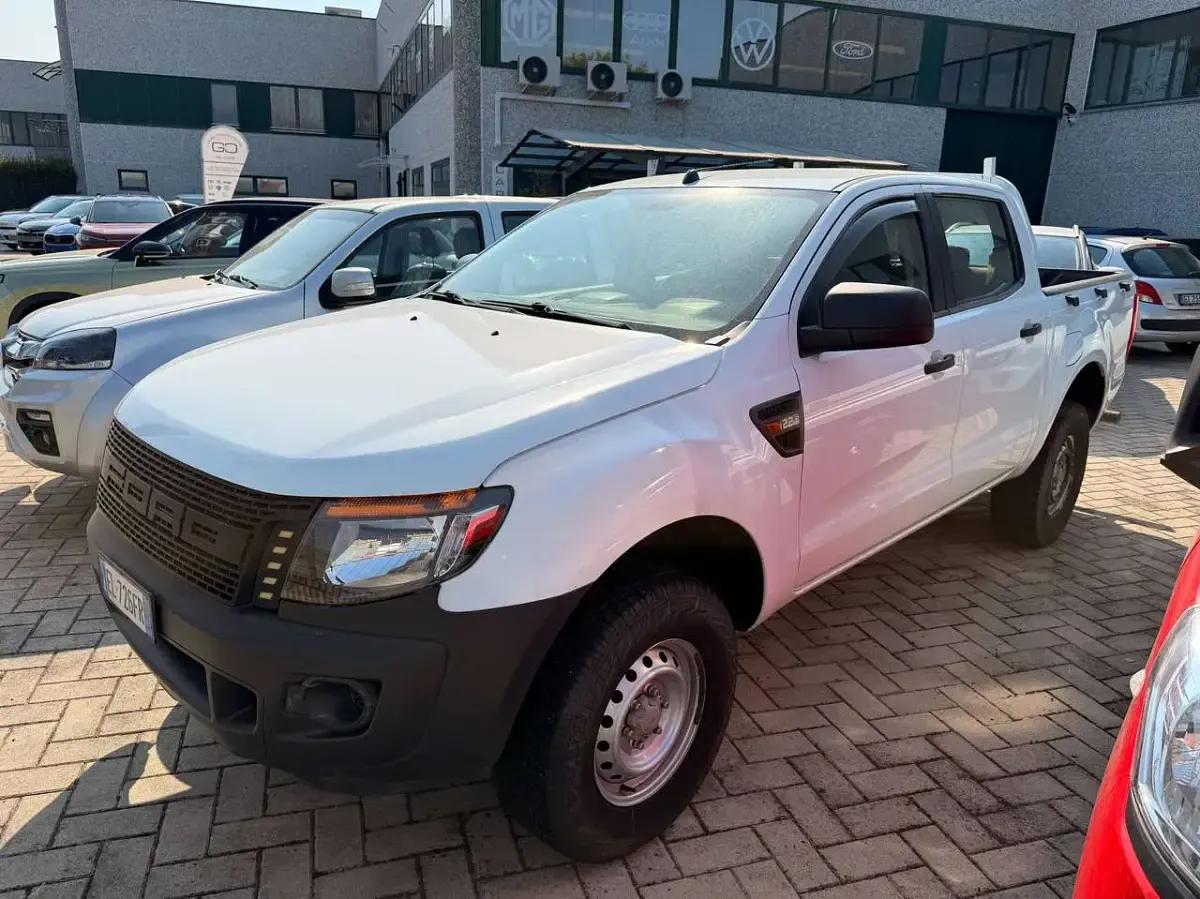 Usata Ford Ranger XL 150 CV (110 kW) 2012 Bianco Pick-up
