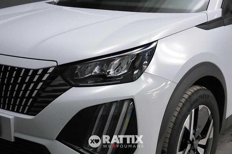 Usata Peugeot 2008 Allure 131 CV (96 kW) 2025 Bianco SUV