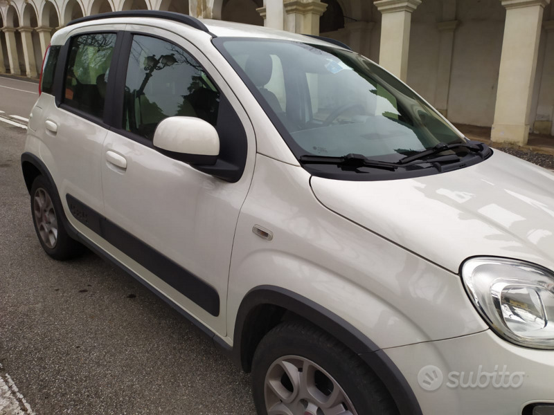 Usato 2013 Fiat Panda 4x4 Diesel 80 CV (8.000 €)