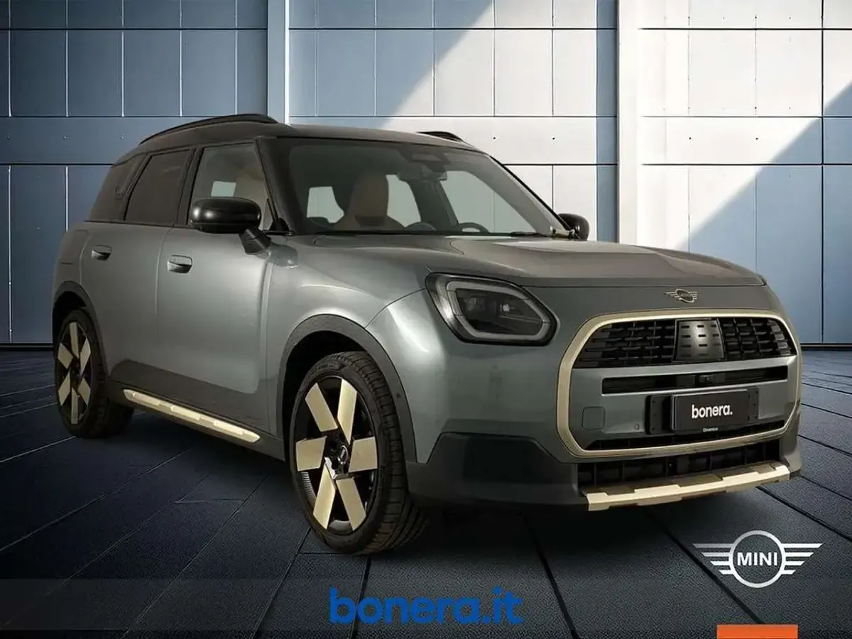 Usata Mini Cooper Countryman Favoured 163 CV (119 kW) 2024 Optional: p0c71 SUV