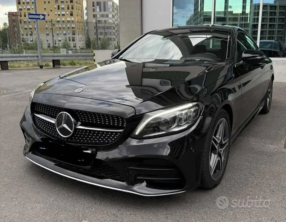 Usata Mercedes C200 Premium 184 CV (135 kW) 2019 Nero Coupé