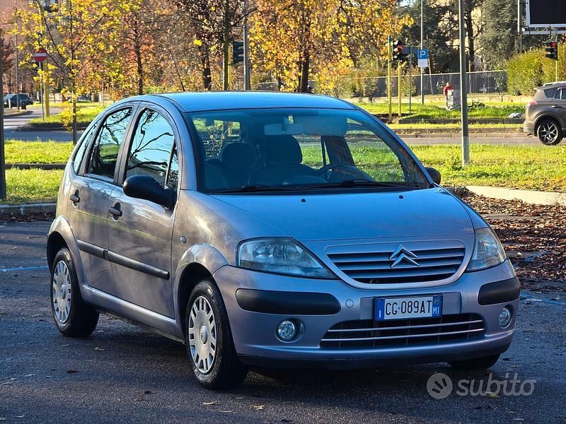 Usata 2003 Citroën C3 Tre volumi | 1500 € (Ottimo prezzo) - Immagine 1/4