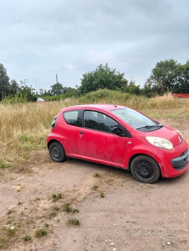 Usata 2007 Citroën C1 Due volumi | 1900 € (Ottimo prezzo) - Immagine 1/4