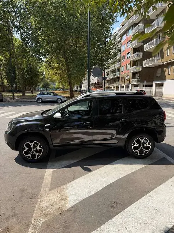Usata Dacia Duster 114 CV (83 kW) 2019 Nero SUV