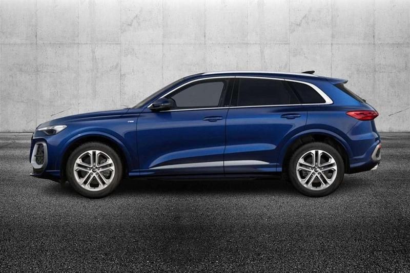 Nuova Audi Q5 204 CV (150 kW) 2026 Blu/azzurro SUV