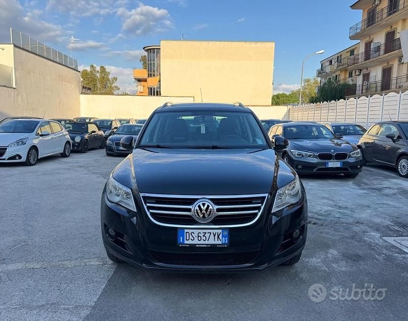 Nero Usata 2008 VW Tiguan Sportline SUV | 7999 € (Buon prezzo) - Immagine 1/4